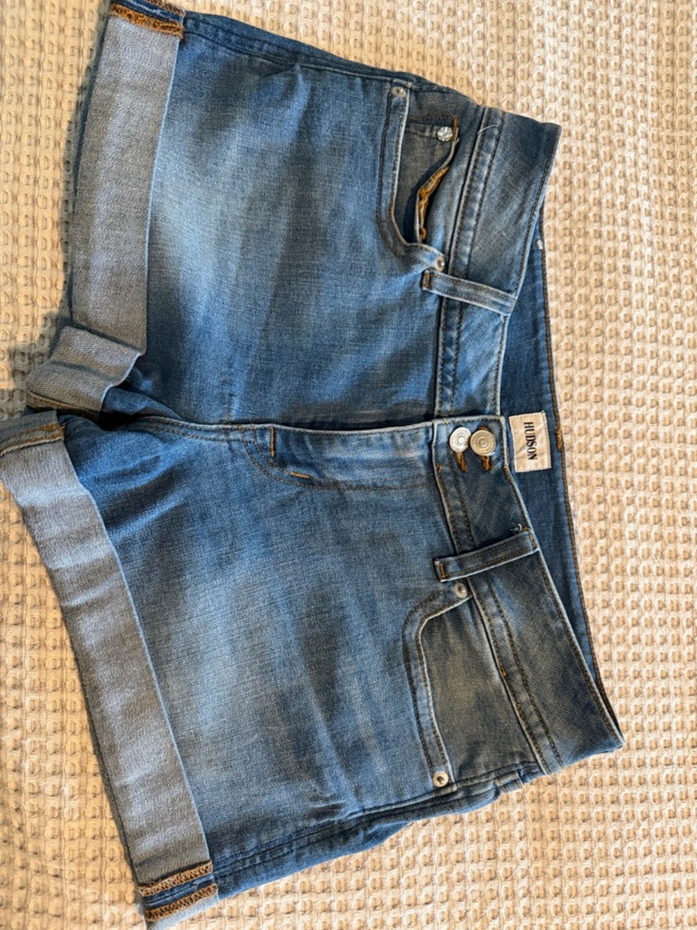 Hudson Jeans Women's Medium Blue Denim Roll Cuff Shorts